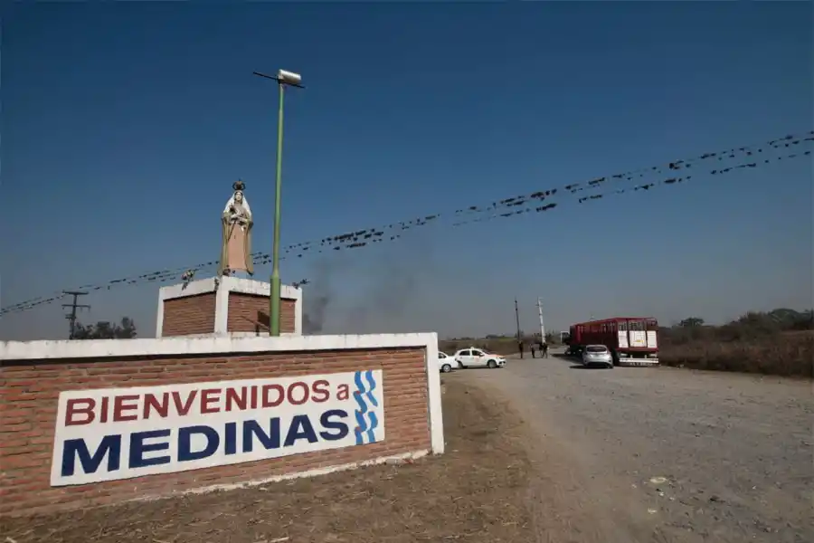 Es camionero y desde hace un mes no lo dejan ingresar a su pueblo por miedo al coronavirus