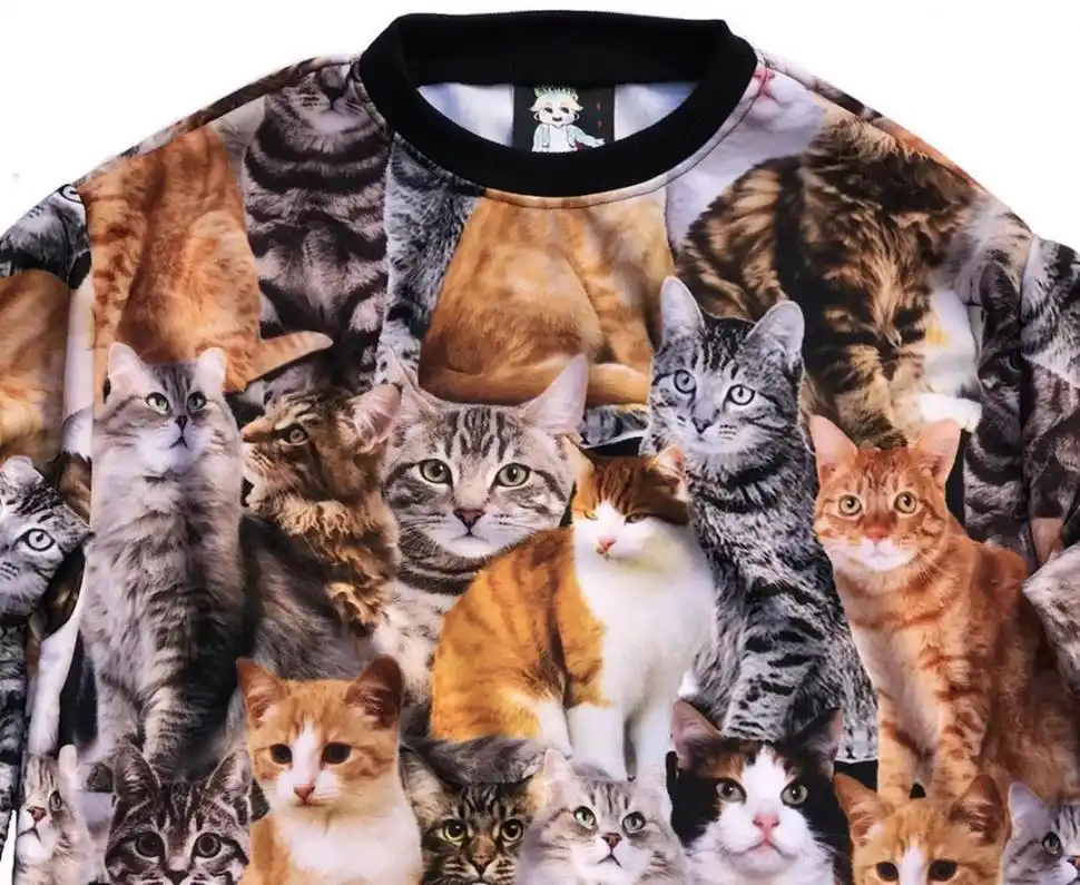 COLLAGE. La impresión digital textil permite jugar con las ilustraciones.