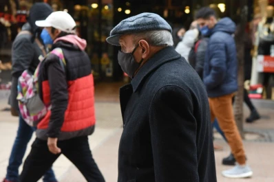 Registraron 16 nuevas muertes y la cantidad de víctimas de coronavirus subió a 2.220 en el país