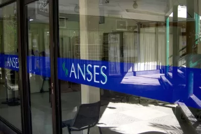 Mañana cobran jubilados con DNI finalizado en 6 y cuyo haber no supere los $ 18.952