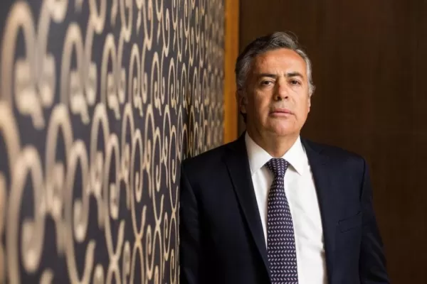 Cornejo: Manzur no renuncia porque en noviembre, si sale mal, se vuelve a la gobernación