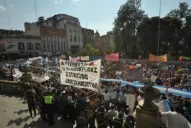 Asamblea virtual: docentes rechazan el regreso presencial a clases y diagraman un plan de lucha
