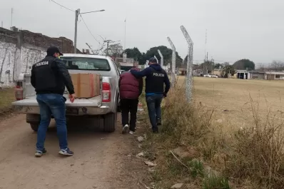 Tenía orden de captura, se quedó a festejar el Día del Amigo y lo atrapó la Policía