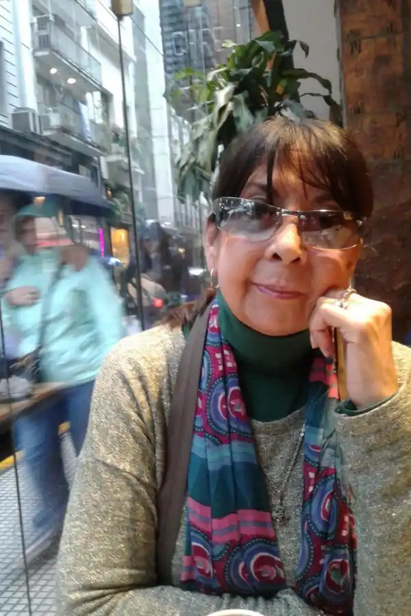 Mamina Núñez de la Rosa: cuando la vida late en una pintura en miniatura