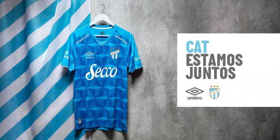 CUBISMO “DECANO”. La nueva camiseta de Atlético es arriesgada y tiene detalles modernos.