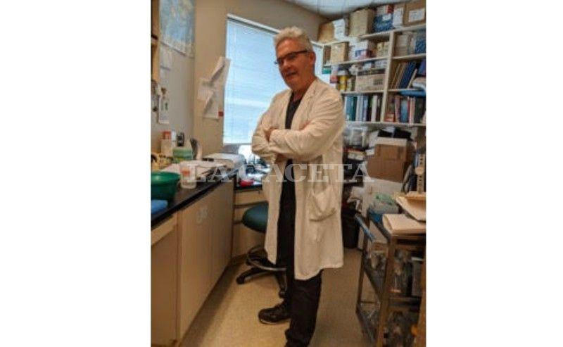 Un científico tucumano trabaja en una posible cura para el coronavirus