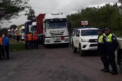 Se redujo la espera y Camioneros levantó el paro
