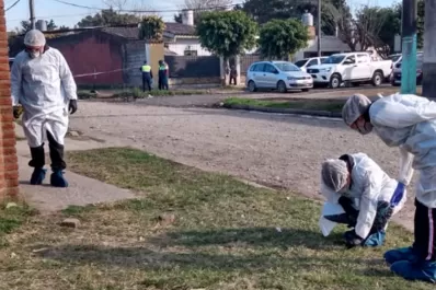 Cumpleaños trágico: matan a un joven y hieren a otro al sur de la capital