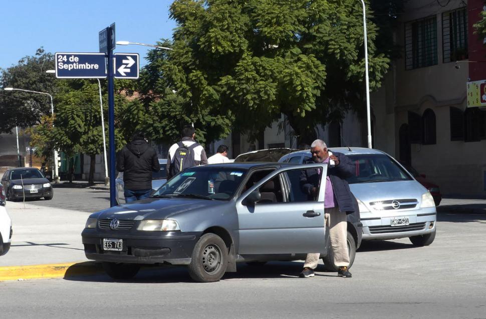 ATADOS. Los usuarios se sienten rehenes de este modo de transporte.