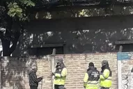 Preocupa la salud de 70 adultos mayores que viven dentro del cerrojo de Lastenia