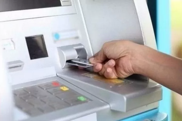 Pago a estatales: cómo continúa el depósito del 20%