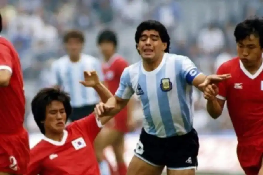 UN CRACK EN EL ESCENARIO. Miguel Martín, que trascendió con su personaje El Oficial Gordillo, admitió que en su juventud quería ser como Gabriel Batistuta. la gaceta / foto de Diego Aráoz