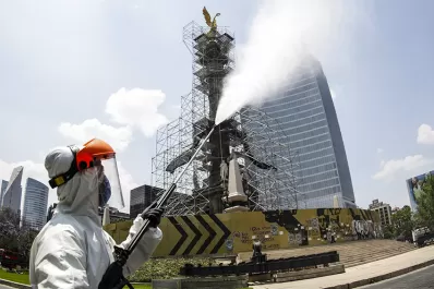 La ciudad de México, muy cerca de declarar alerta máxima por la cantidad de casos de covid-19