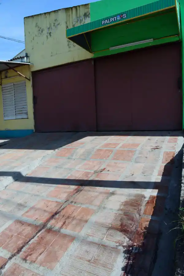 HORRORIZADOS. La quiniela no volvió abrir tras el intento de asalto. 