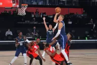  Los 49 puntos de James Harden eclipsan el 'triple-doble' de Luka Doncic