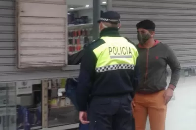 Entre 2.000 y 2.500 efectivos prestan servicios adicionales, según registros de la Policía