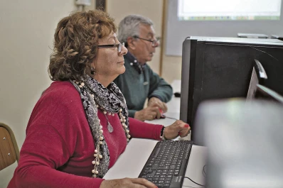 Adultos que deciden volver a agarrar los libros