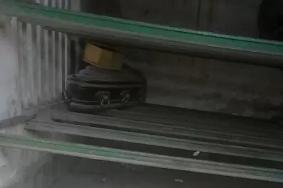 Estamos indignados, dijo el ministro Yedlin tras el caso del ataúd de cartón