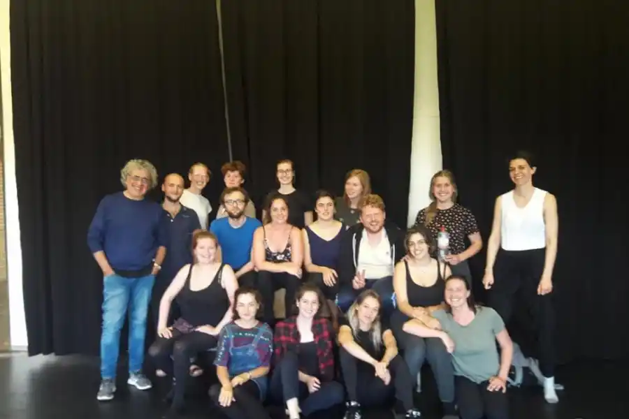 ESPACIO CREATIVO. “Las dificultades de mis alumnos son las mías”, afirma el creador de la sala Luis Franco. 