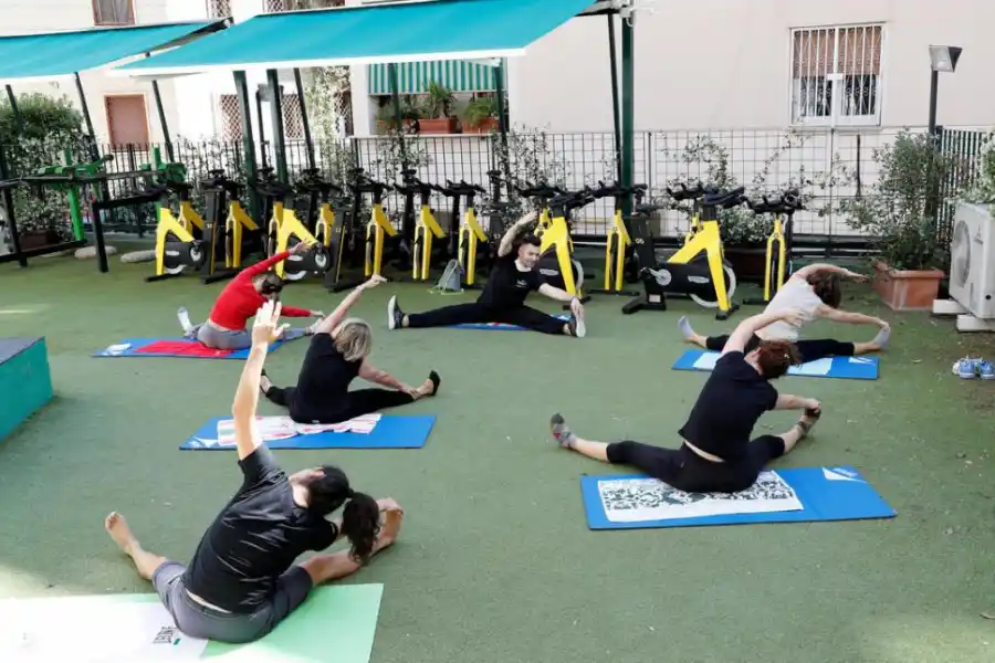 SEPARADOS. Las clases se redujeron en cantidad para garantizar la distancia.