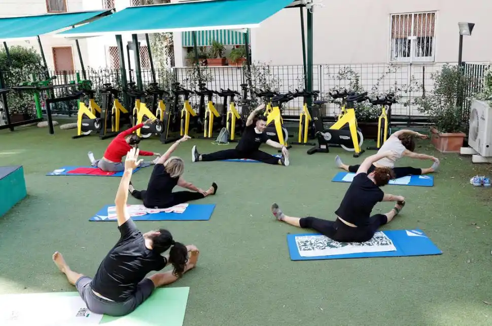 SEPARADOS. Las clases se redujeron en cantidad para garantizar la distancia.