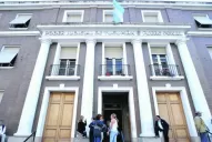 Cerrraron los tribunales penales por un contacto estrecho con un paciente con covid-19