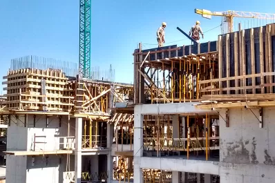 La industria y la construcción recuperaron en junio entre 20 y 30 puntos, respecto del mes anterior