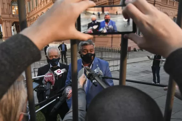 Sabemos que habrá casos positivos de coronavirus en el fútbol, advierten en la AFA