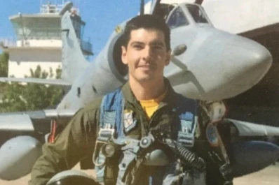Quien era el piloto que falleció tras eyectarse de su avión en Córdoba