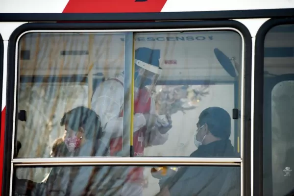 Las Talitas se resguarda: reducción horaria en comercios y sólo delivery para los bares