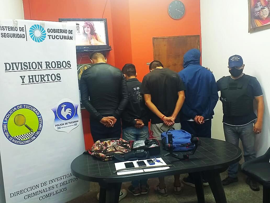 Robaron en una vivienda y fueron atrapados por vender los artículos en Facebook