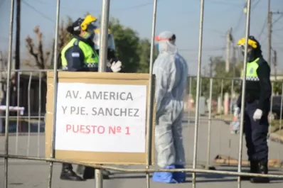 Video: sacaron el vallado y liberaron a los vecinos de Lastenia