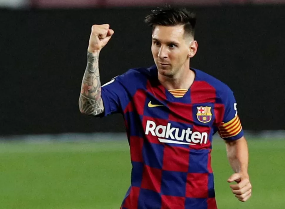 AS DE ESPADAS. Messi es la gran esperanza de Barcelona para seguir con vida. reuters 