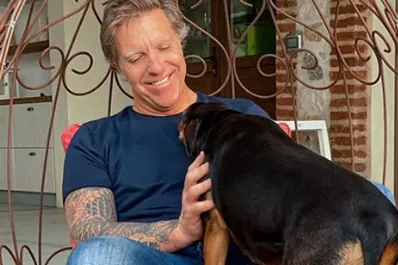 Alejandro Fantino tiene coronavirus y está aislado en su casa