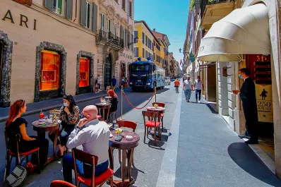 Cinco diputados en Italia cobraron ayudas destinadas a afectados por la pandemia de la covid-19