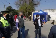 “Gracias a que nos fían damos de comer”