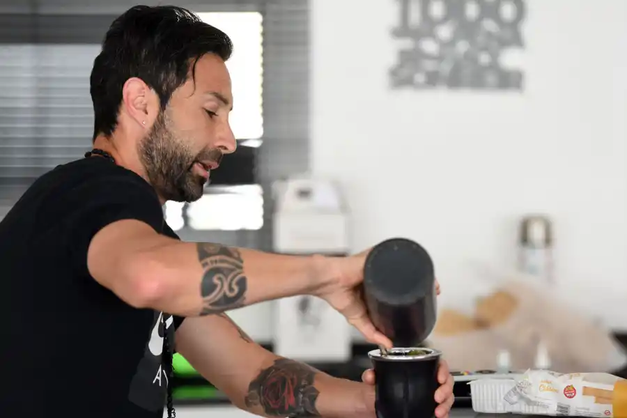 COSTUMBRE. Lucchetti extraña compartir los mates.