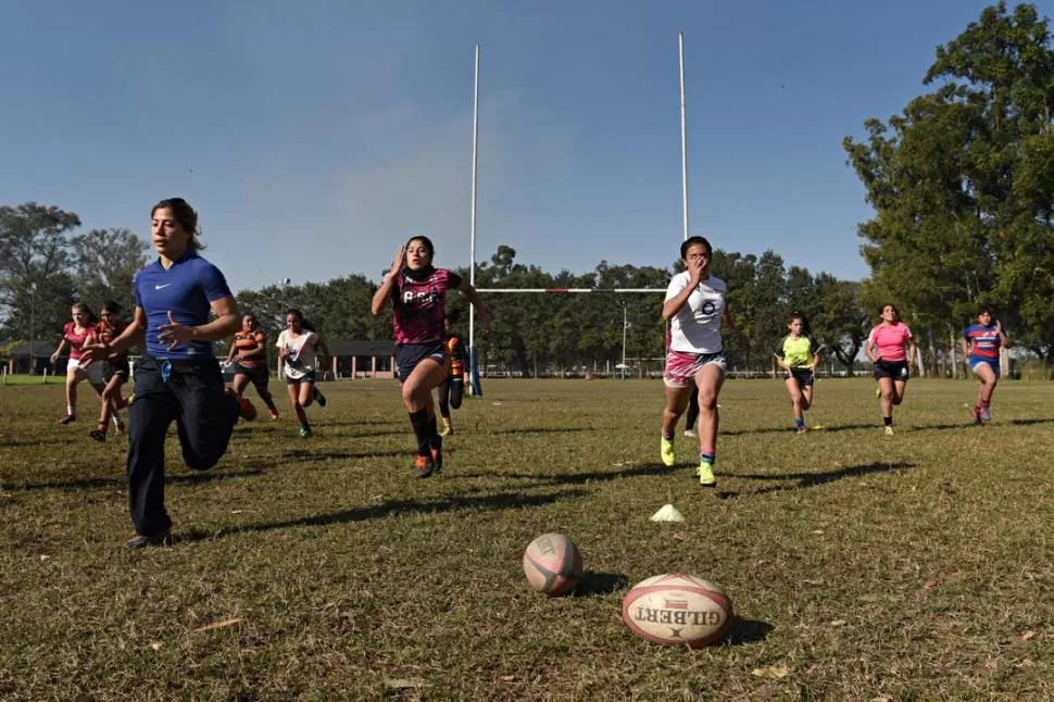 CRECIMIENTO. World Rugby estima las mujeres ya superan el 25% de la población total de practicantes de rugby en el mundo. Las cifras van en aumento año a año. la gaceta / foto de juan pablo sánchez noli (archivo)