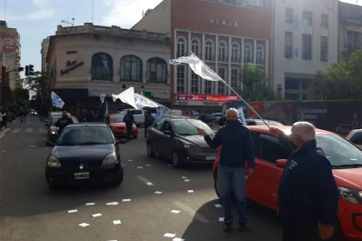 Bocinazo y reclamo contra las autoridades del Subsidio de Salud