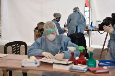 Aislaron a policías de Concepción por un caso positivo de coronavirus dentro de la fuerza