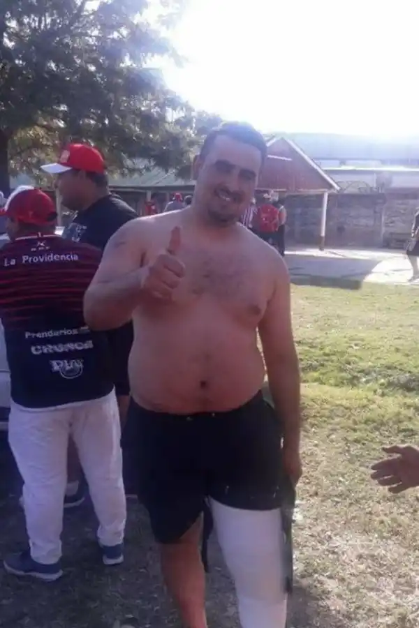 LA ÚLTIMA VÍCTIMA. Matías Diarte fue golpeado en Formosa por simpatizantes de Boca.