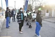 En Alberdi, la pelea es contra el virus, la inundación y el machismo