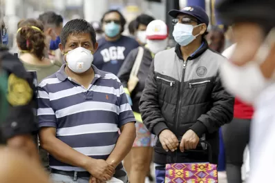 La pandemia arrasa a Perú: alta tasa de muerte por habitante