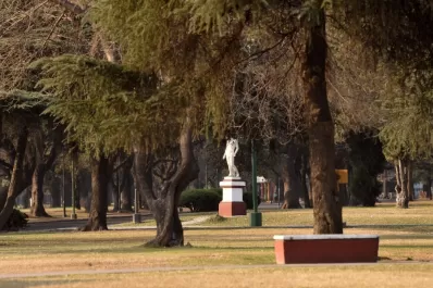 El parque 9 de Julio es hoy una invitación a disfrutar de la naturaleza
