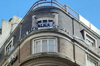 La Caravana de la República llegó hasta la casa de Cristina Fernández de Kirchner