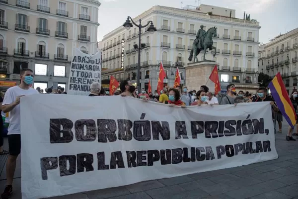En España se profundiza el debate sobre la monarquía