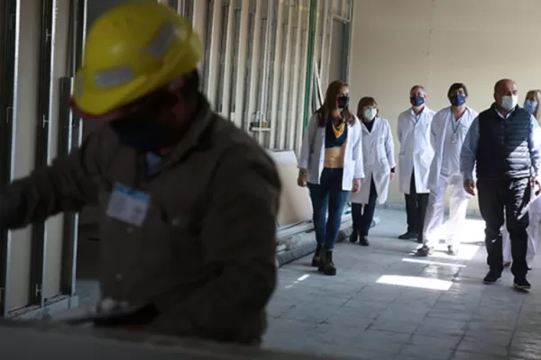 El hospital Padilla amplía su planta de laboratorios de análisis clínicos