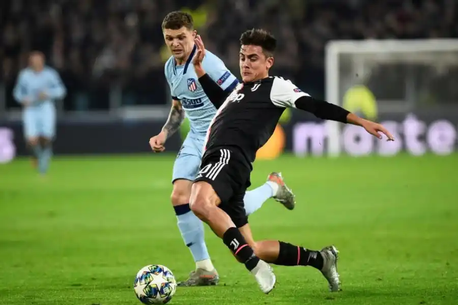 Fútbol: danza de millones en el mercado europeo