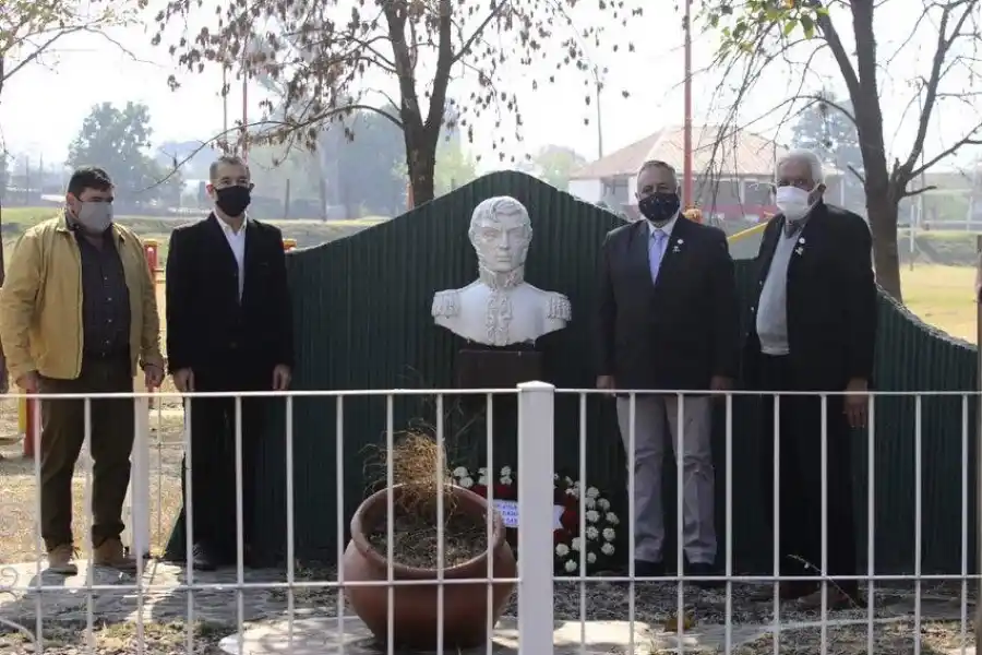 La directiva de La Ciudadela conmemoró el aniversario de la muerte del General San Martín 