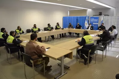 Más de 200 vehículos retenidos y 52 personas aprehendidas durante el fin de semana largo